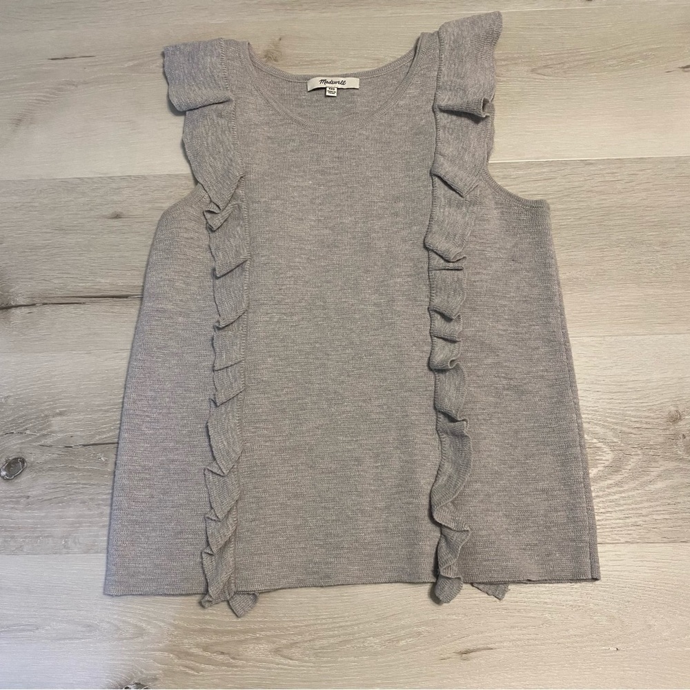 Madewell Fitted Gray Vertical Ruffle Sweater Tank, Size XXS